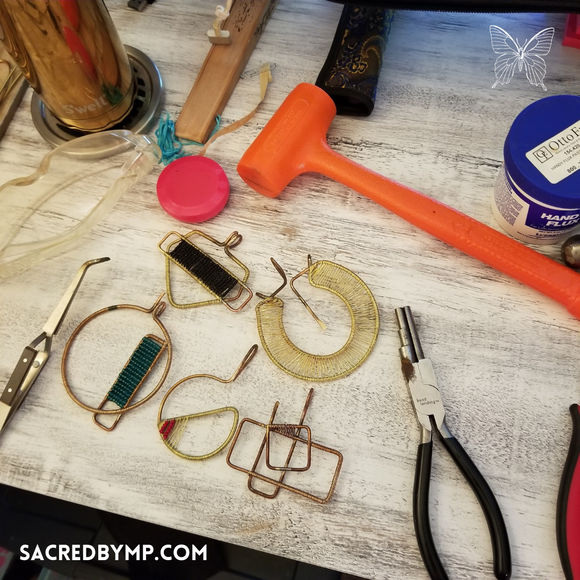 BEHIND THE SCENES: FINISHING TOUCHES