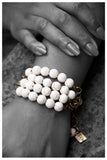 CREAM HOWLITE AND BRASS CHAIN BRACELET