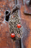 ANTIQUE BRASS CHAIN BRACELET WITH CARNELIAN BEADS